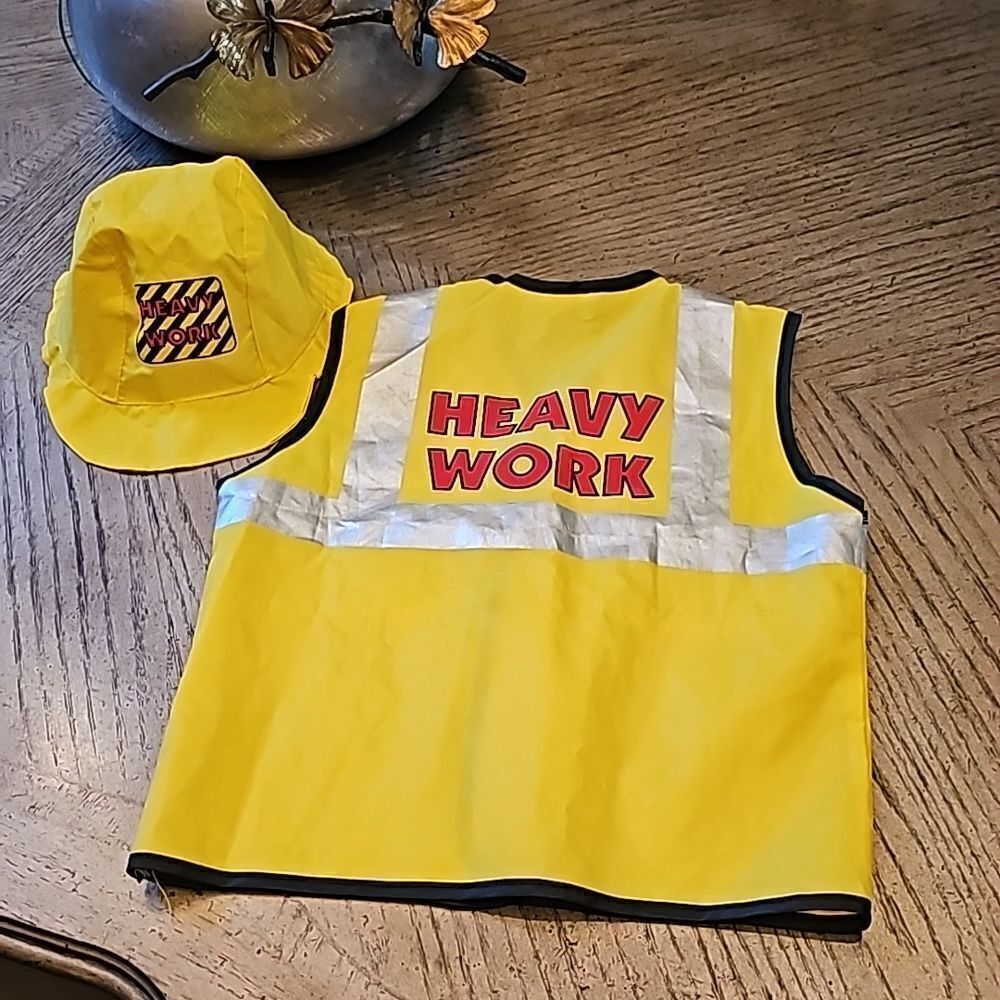 Kids construction worker vest and hat